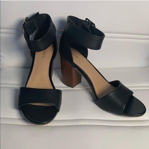 👠Black/Brown Heels